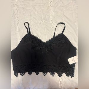 Mudd black cropped tank